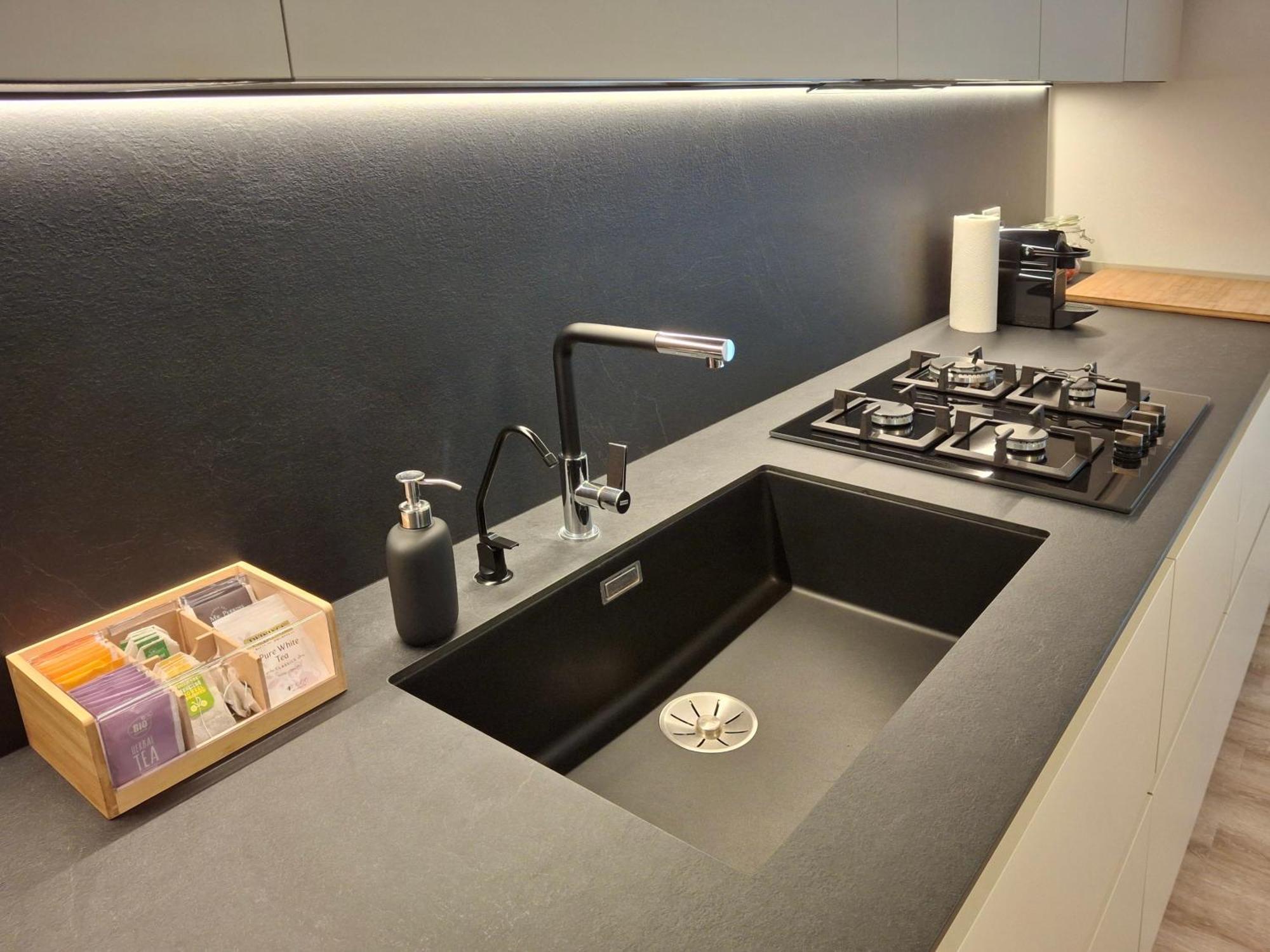 Fantoni Guest House แบร์กาโม ภายนอก รูปภาพ